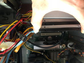 固態(tài)硬盤數(shù)量與系統(tǒng)性能 硬件開(kāi)發(fā)的深度解析